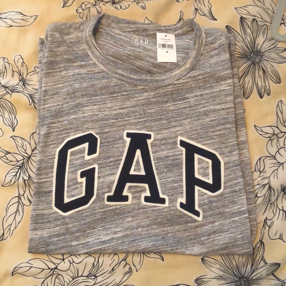 NWT Gap Mens Logo T-Shirt - M